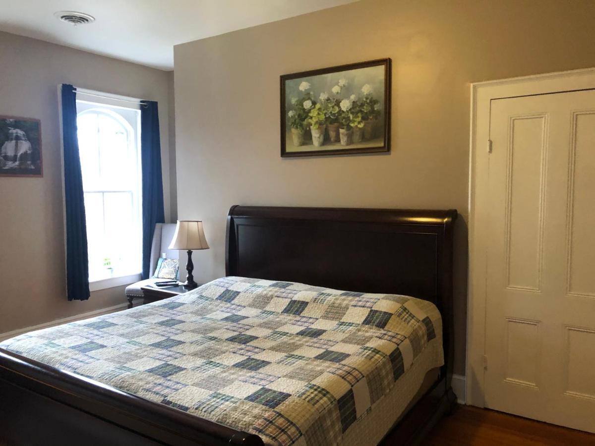 Cook Mansion Bed & Breakfast Montour Falls Exteriör bild